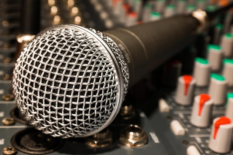 singing microphone