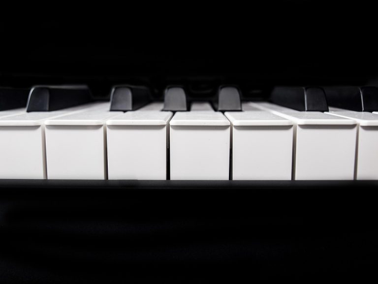 Piano digital untuk belajar musik