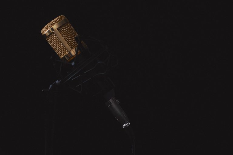Cara Memilih Mikrofon USB untuk Podcast Pertama: Panduan Lengkap Pemula